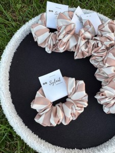 Scrunchie PASKI BEŻOWO KREMOWE