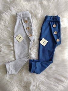 baggy z GUZIKAMI-szary melanż 