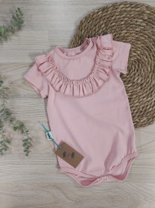 Body z falbanką U - brzoskwiniowy róż  