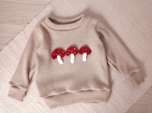 Sweterek 3 MUCHOMORKI- beż 